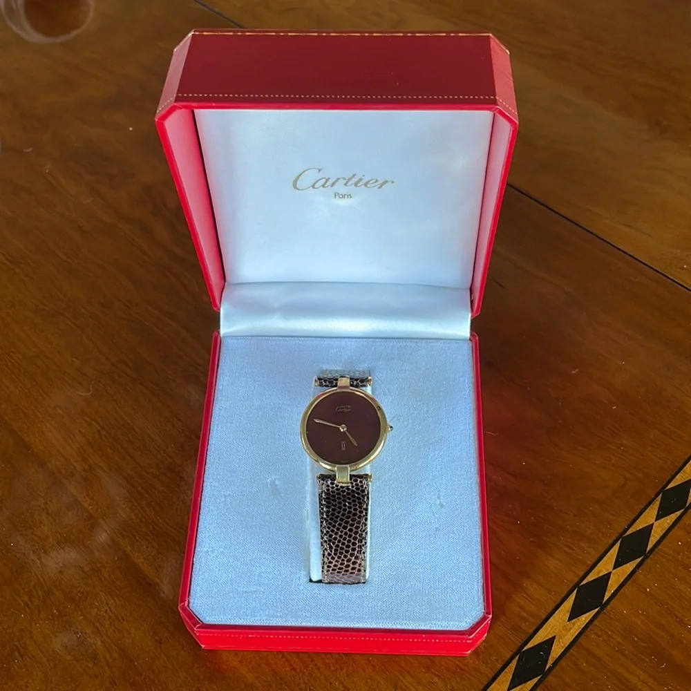 Cartier Paris,Must de Cartier Argent, absolutely Beautiful, unisex 30MM size